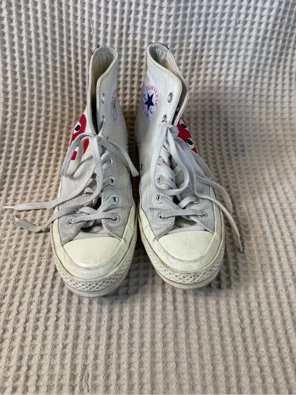 Comme des Garçons PLAY x Converse Chuck 70 High Single Heart White sneakers - Picture 4 of 12